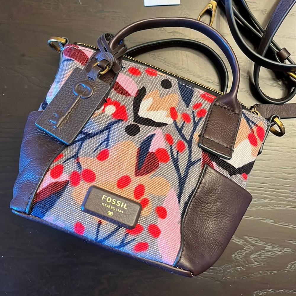 Cute Fossil mini crossbody bag